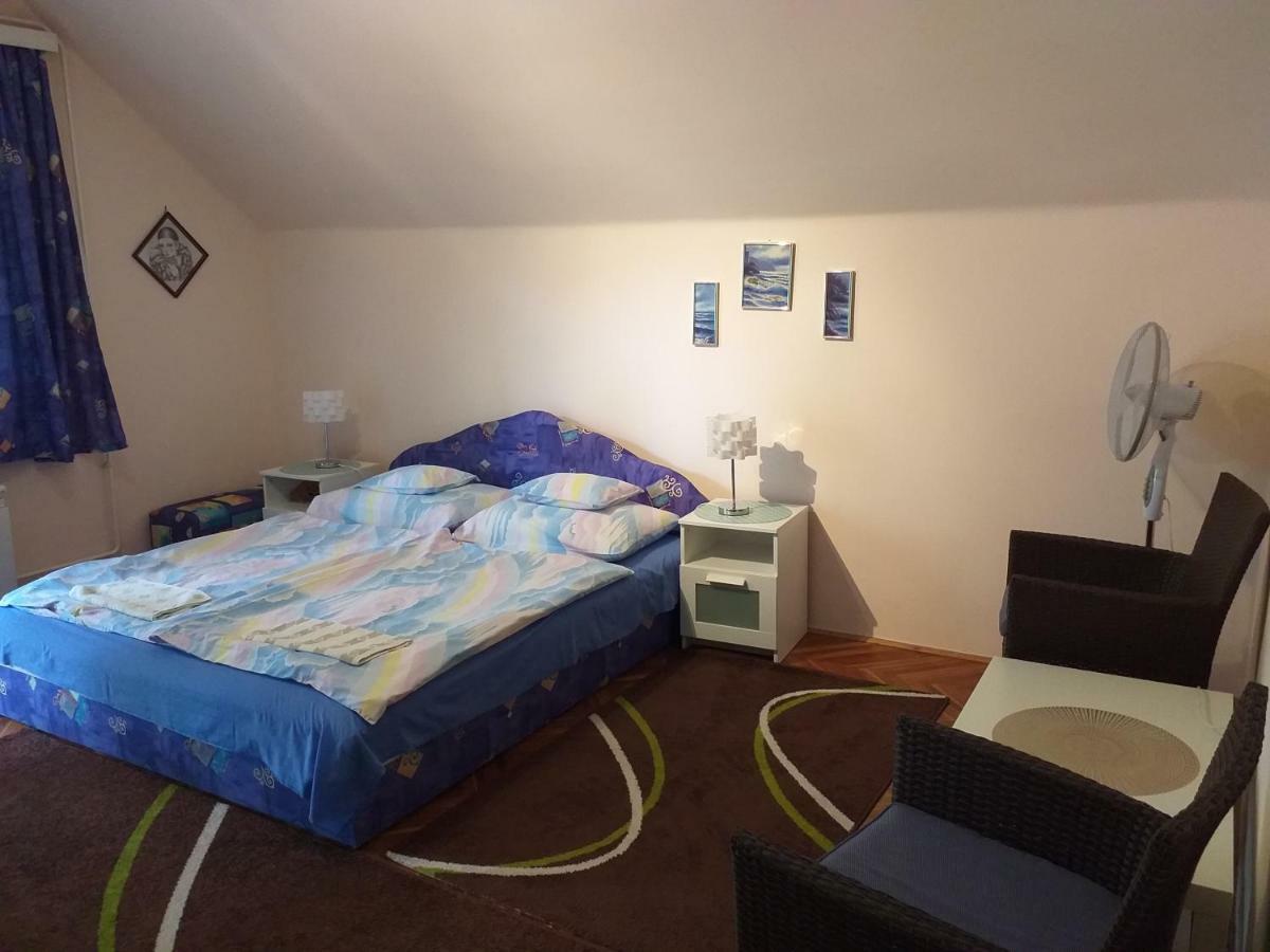 Balaton-Lak Apartmanhaz Шиофок Экстерьер фото